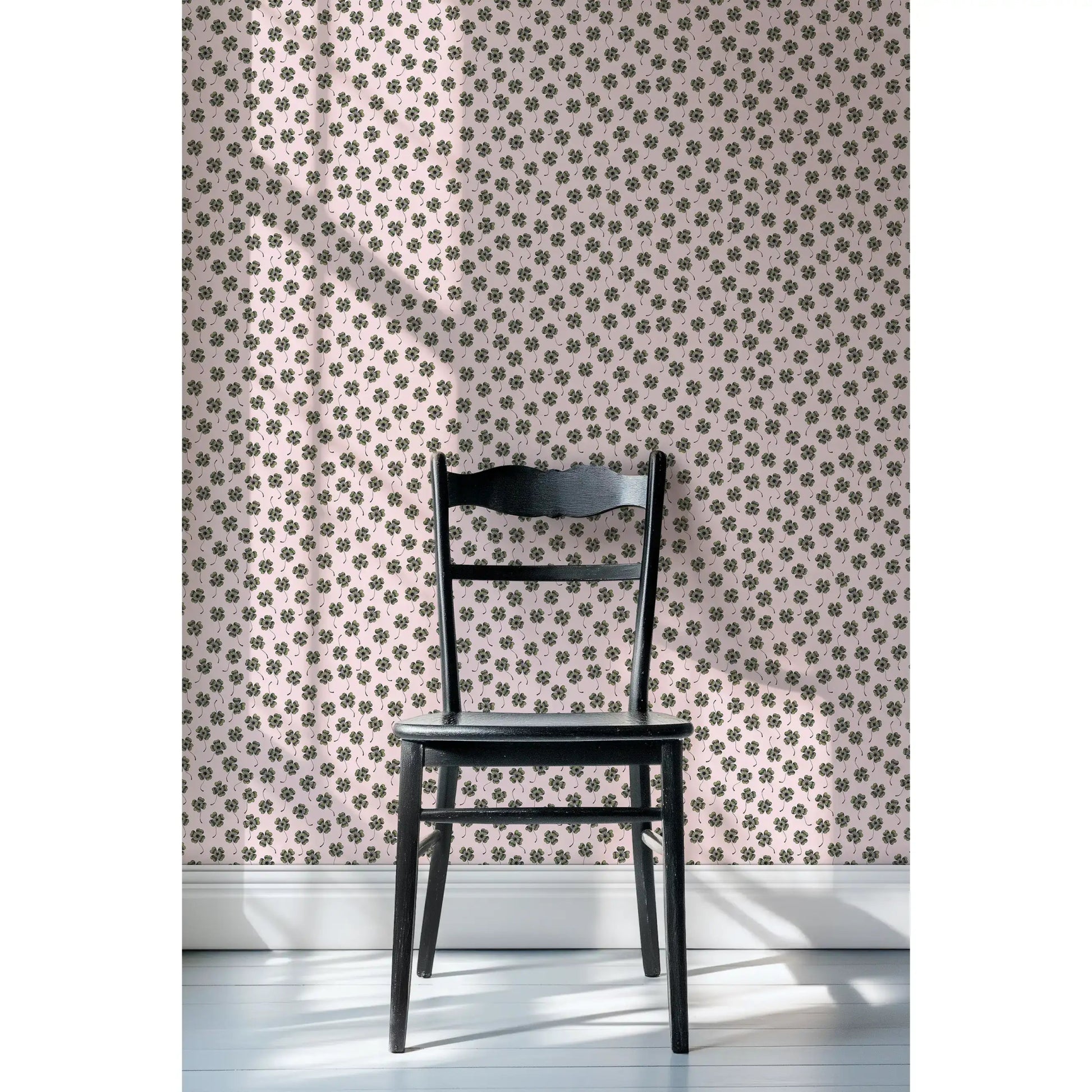 'Lucky' : Calamine - FLORA BLACK