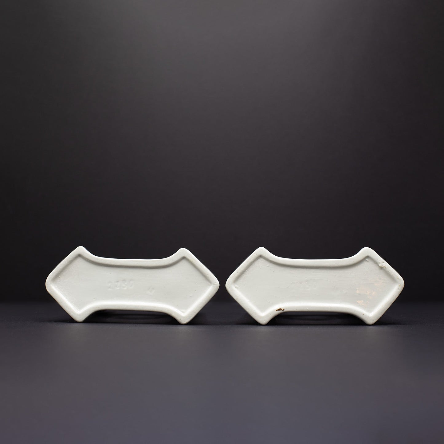 A Pair of Double Column Garland Candle Holders - FLORA BLACK