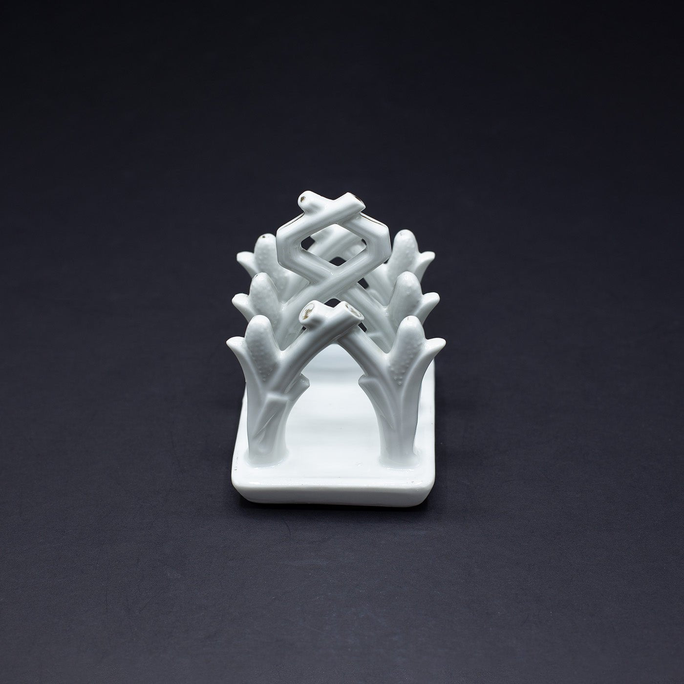 A Very Sweet(Corn) Toast Rack - FLORA BLACK