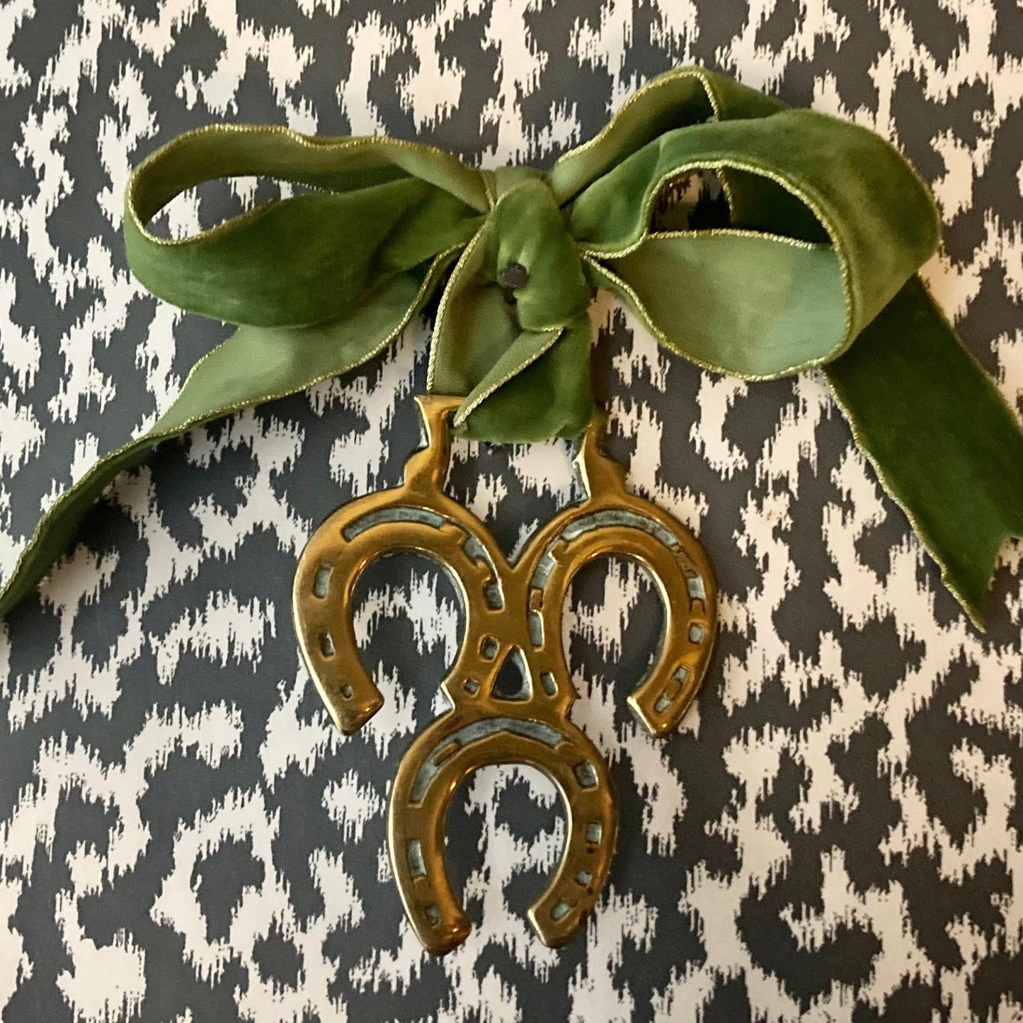 Triple Horseshoe Brass Medallion - FLORA BLACK