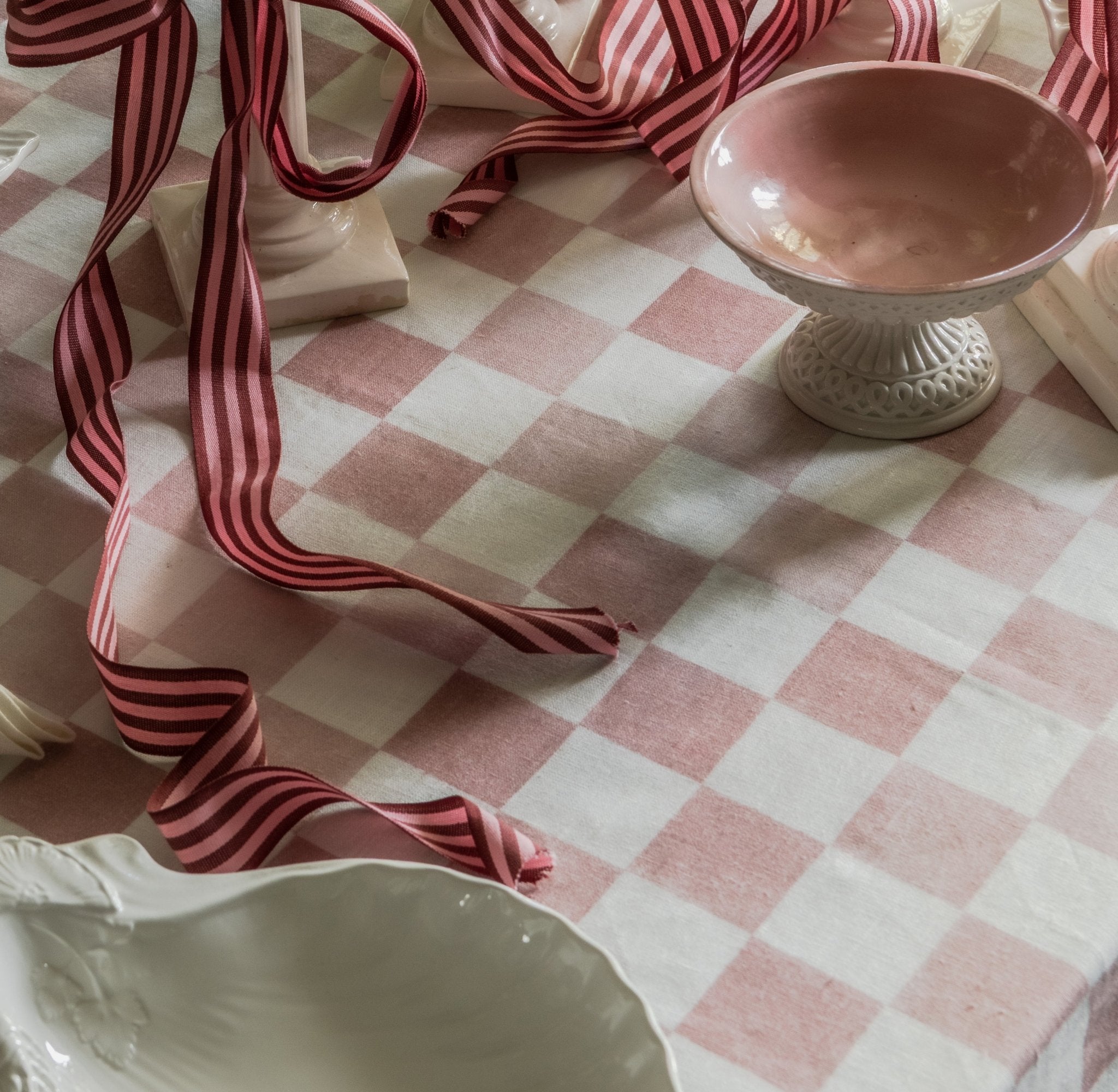 Flora Black Table Cloth: Queens Gambit Blush - FLORA BLACK