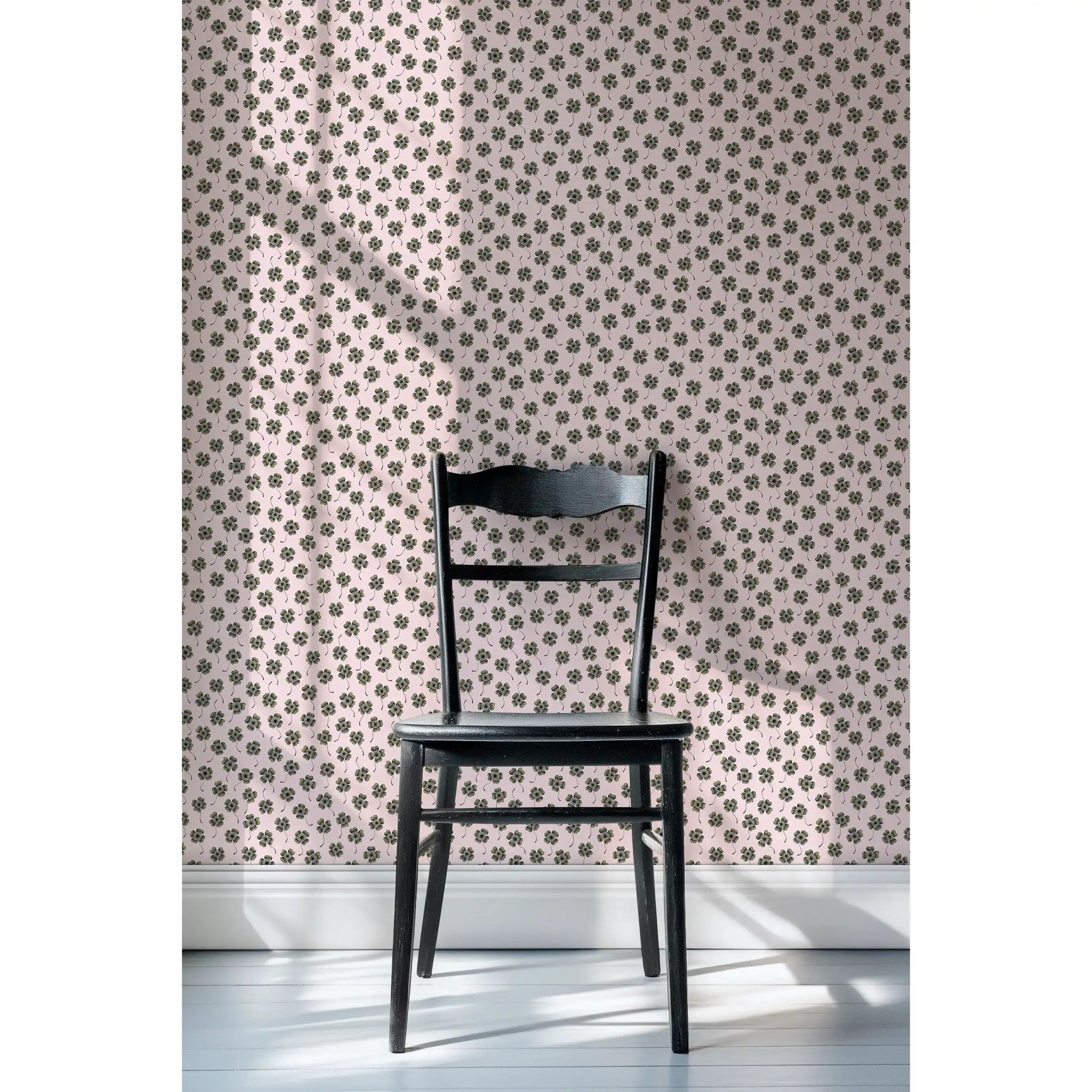 'Lucky' : Calamine - FLORA BLACK