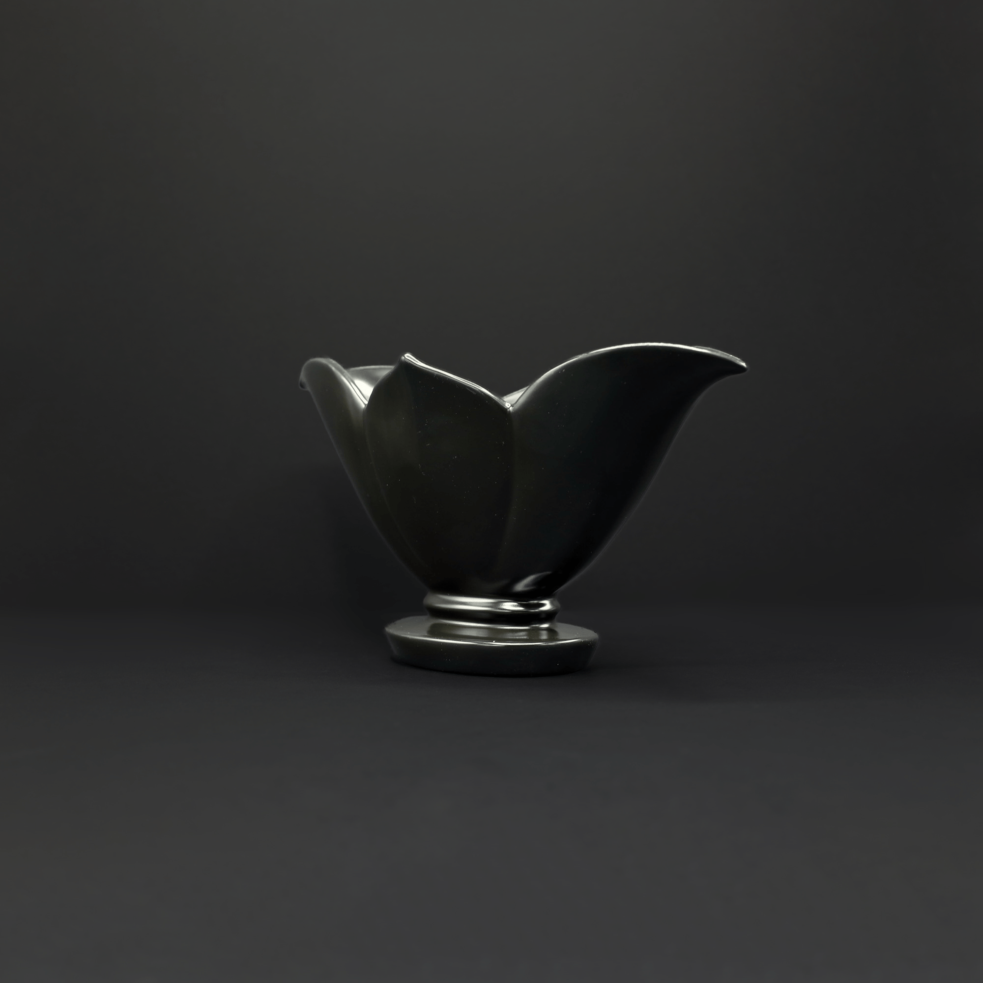 A Collectable Fulham Pottery Lotus Vase - FLORA BLACK