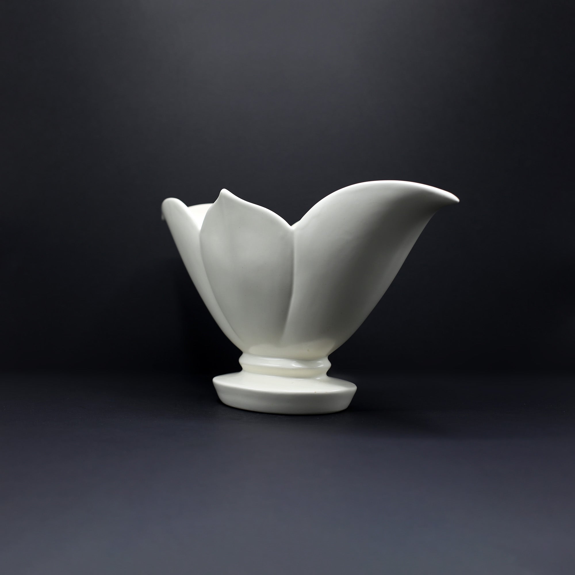 A Collectable Large Fulham Pottery Lotus Vase - FLORA BLACK