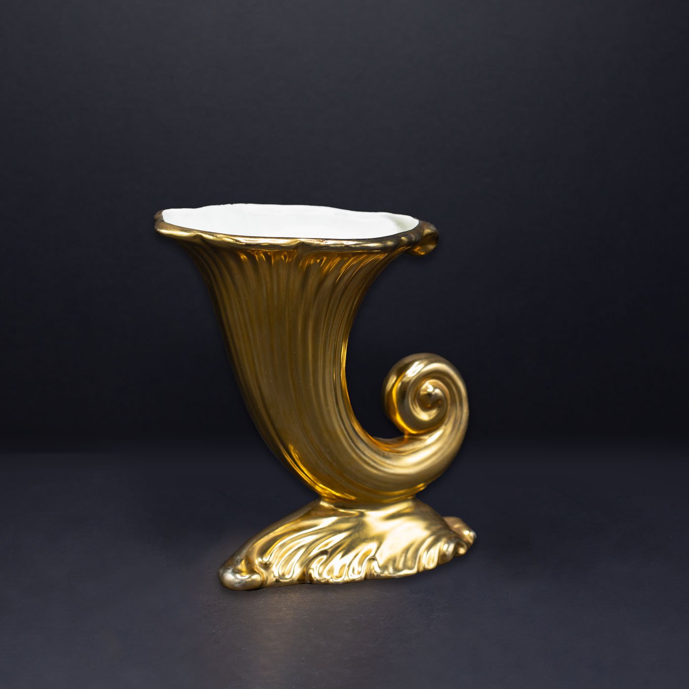 A Golden Cornucopia Posy Vase - FLORA BLACK