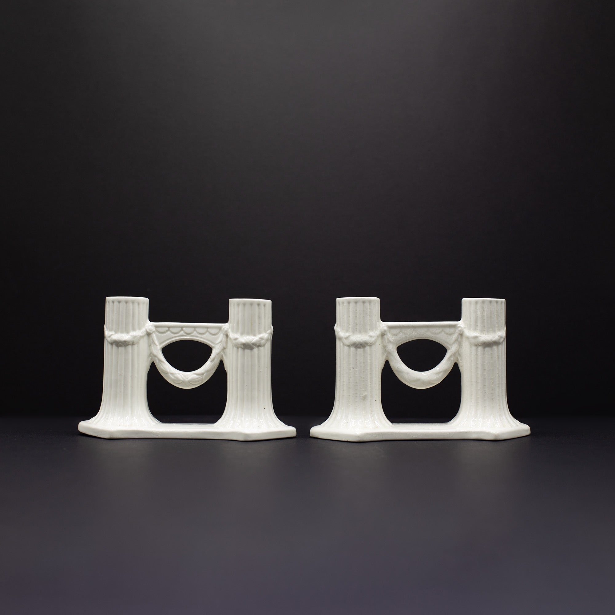 A Pair of Double Column Garland Candle Holders - FLORA BLACK