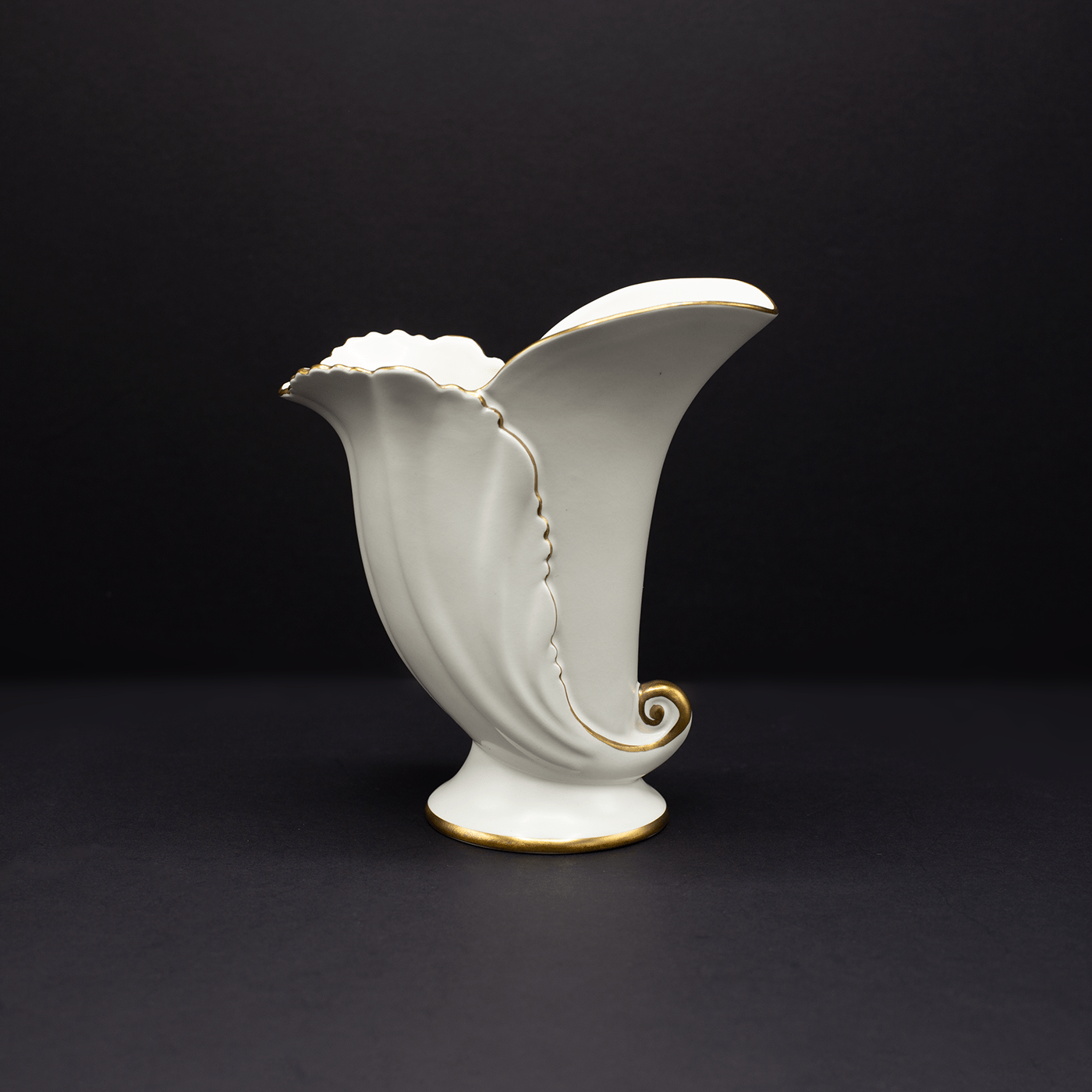 A Sweet and unusual Cornucopia vase - FLORA BLACK