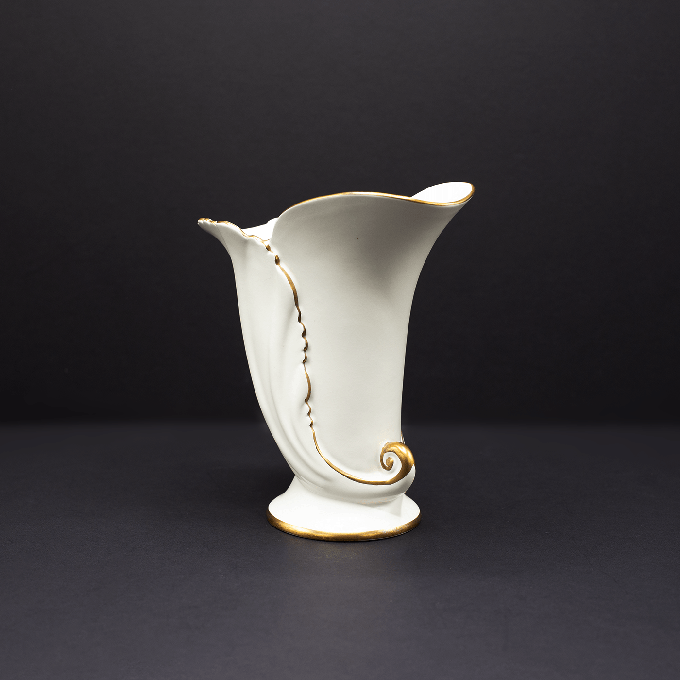 A Sweet and unusual Cornucopia vase - FLORA BLACK