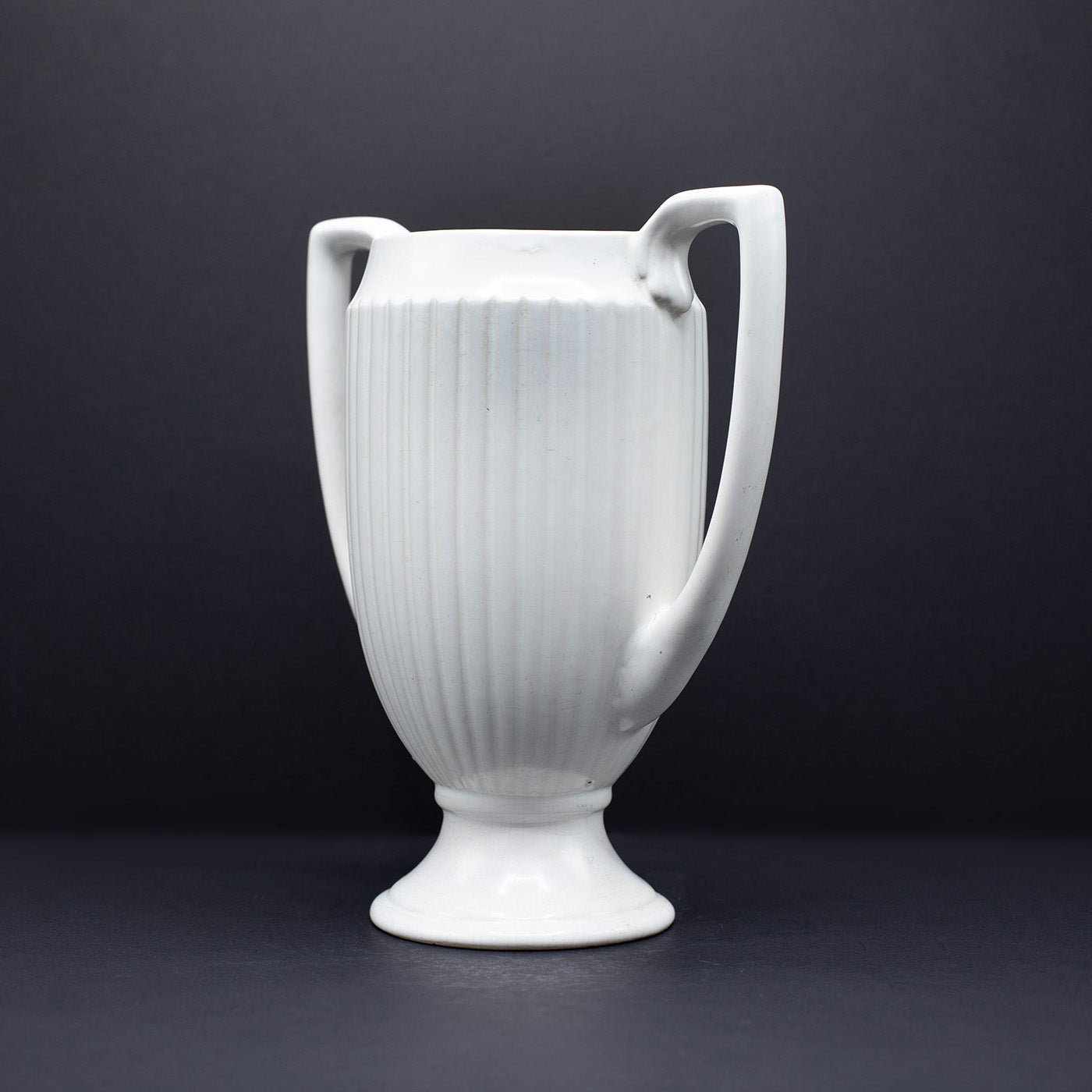 Cream Trophy Vase - FLORA BLACK