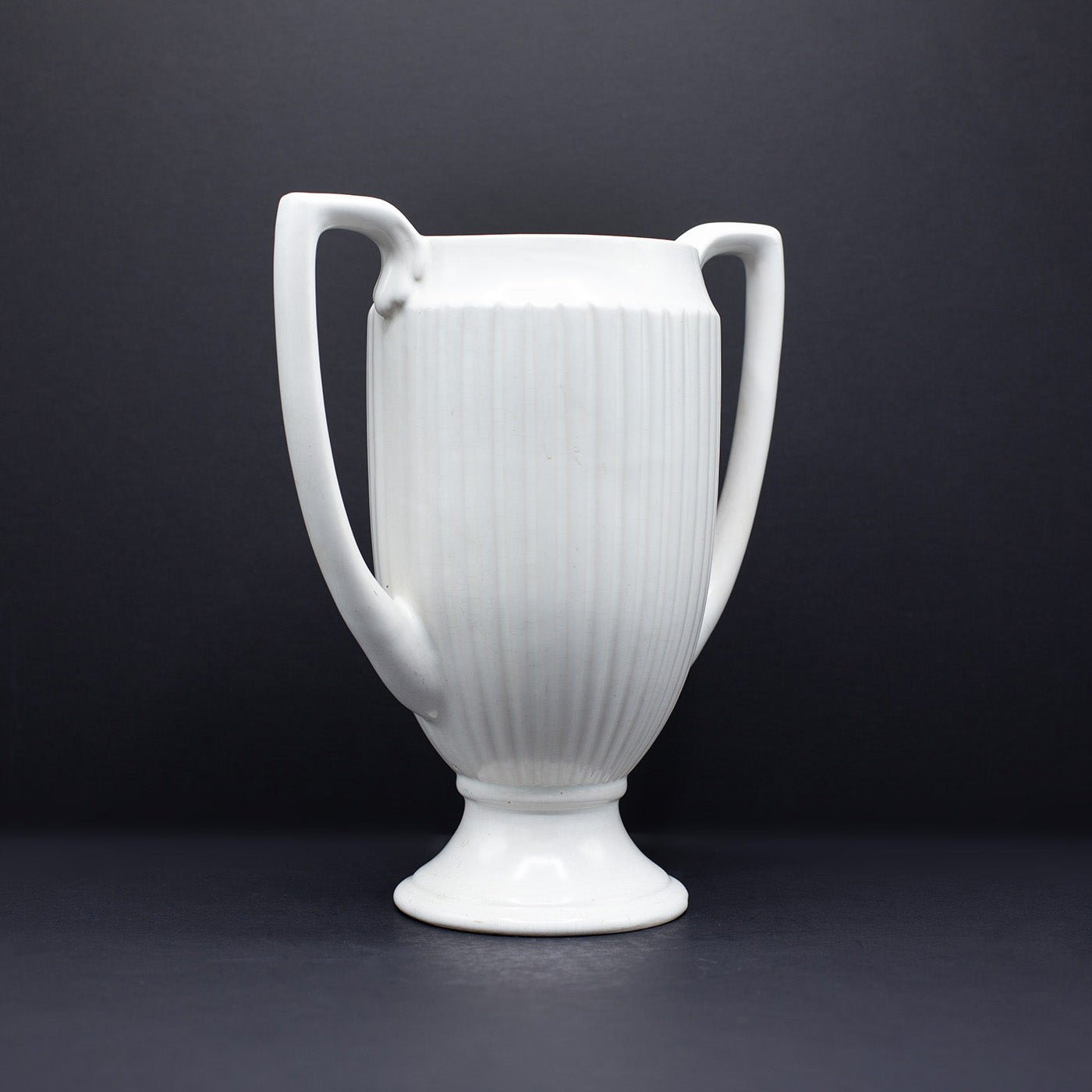Cream Trophy Vase - FLORA BLACK