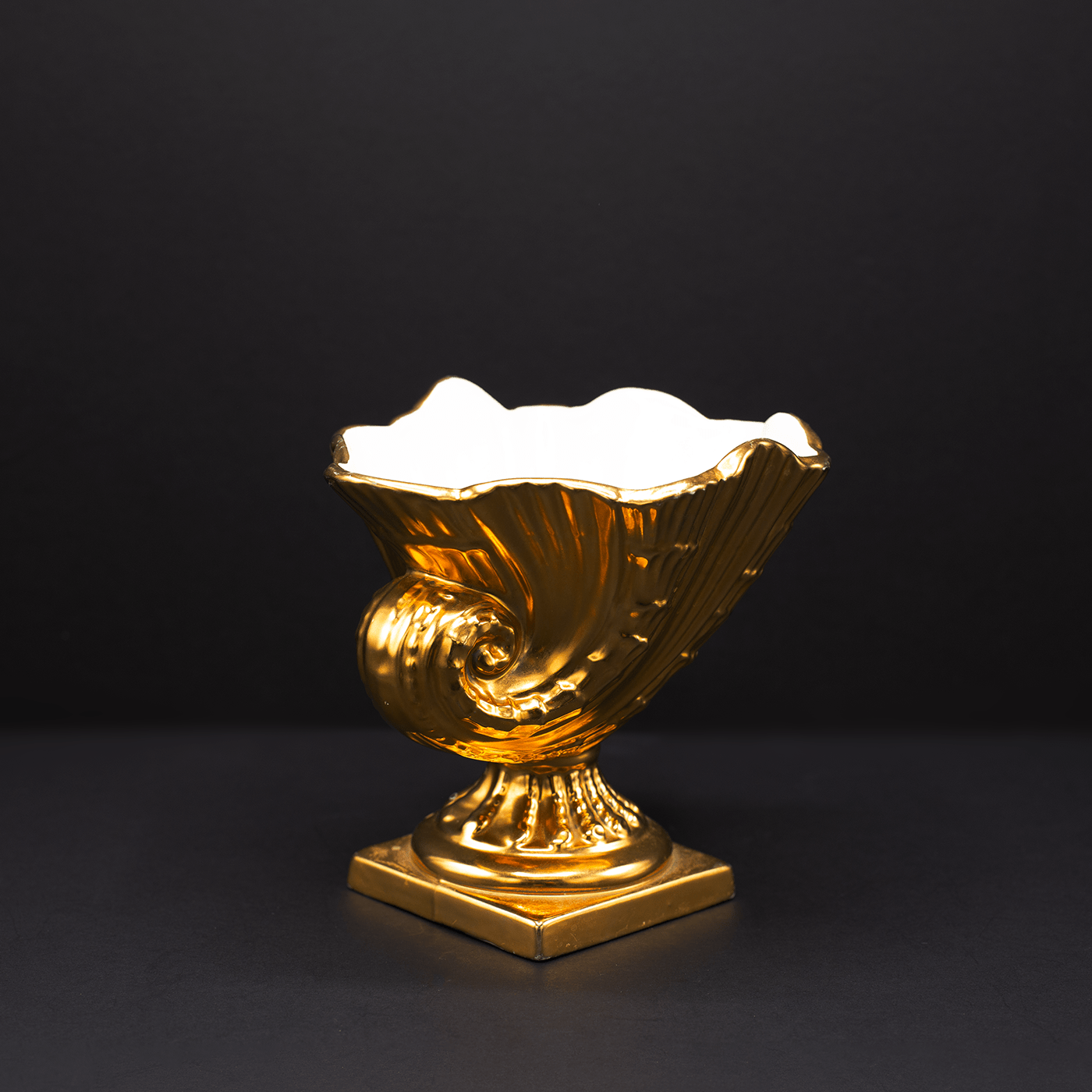 Gold Shell Posy Vase - FLORA BLACK