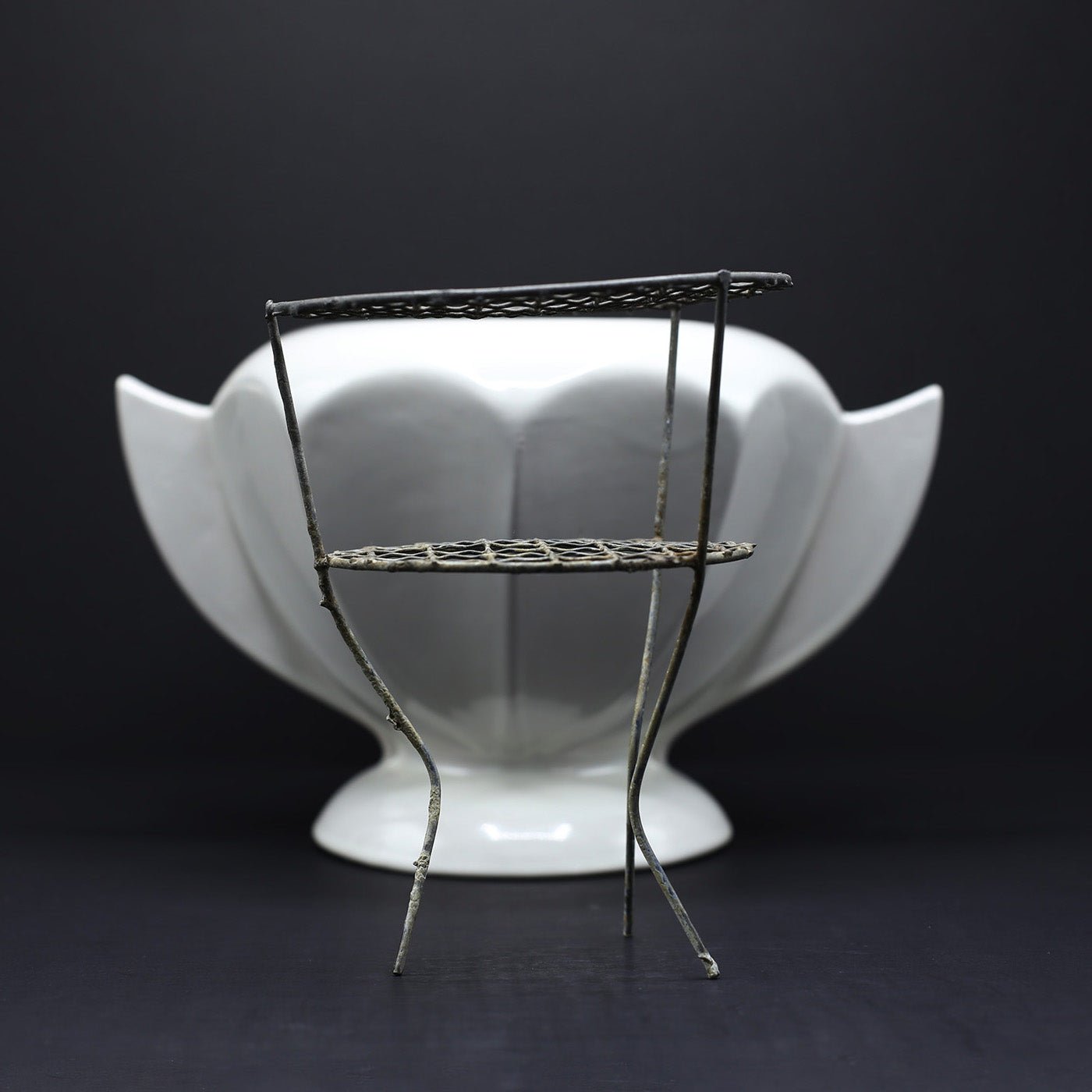 Octagonal Wing Handled Vase - FLORA BLACK