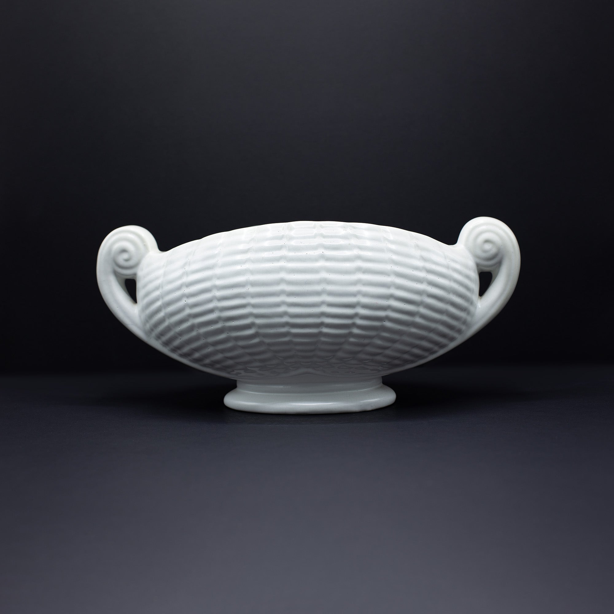 Scroll Handled Shell Vase - FLORA BLACK