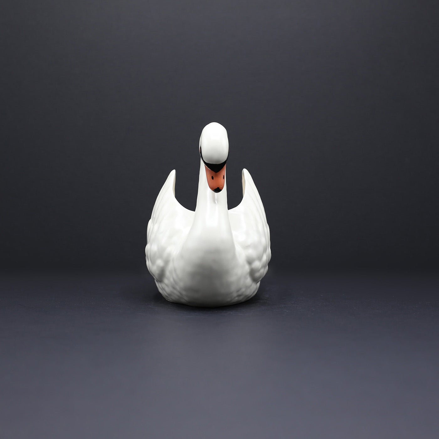 Small Swan Jardinière - FLORA BLACK