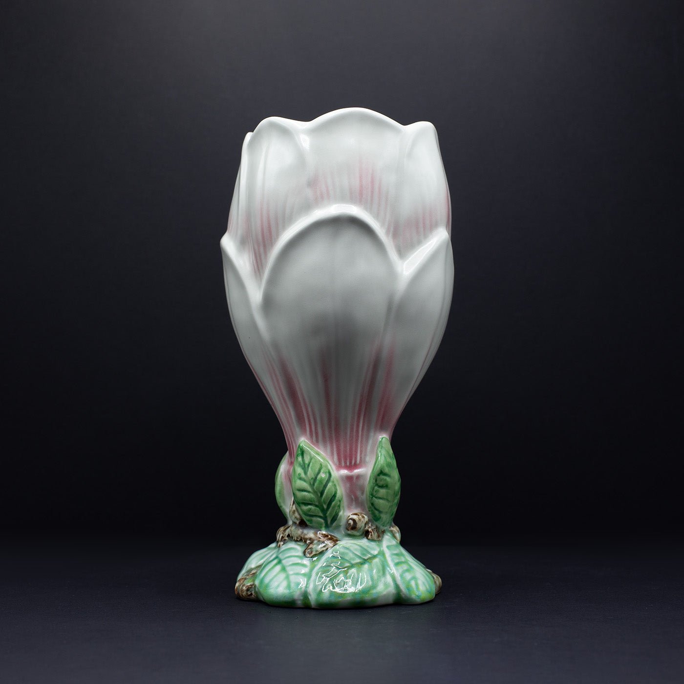 Tall magnolia vase - FLORA BLACK