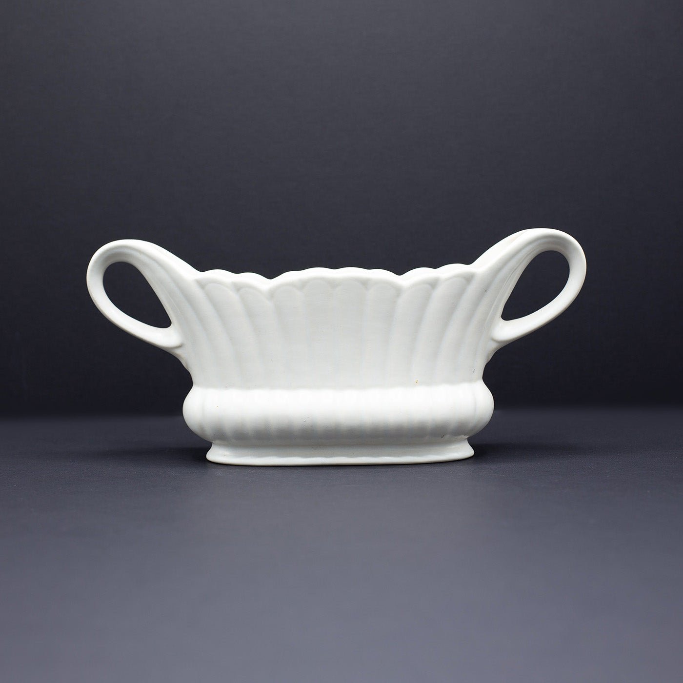 Twin Handled Slimline Scalloped Grooved Vase - FLORA BLACK